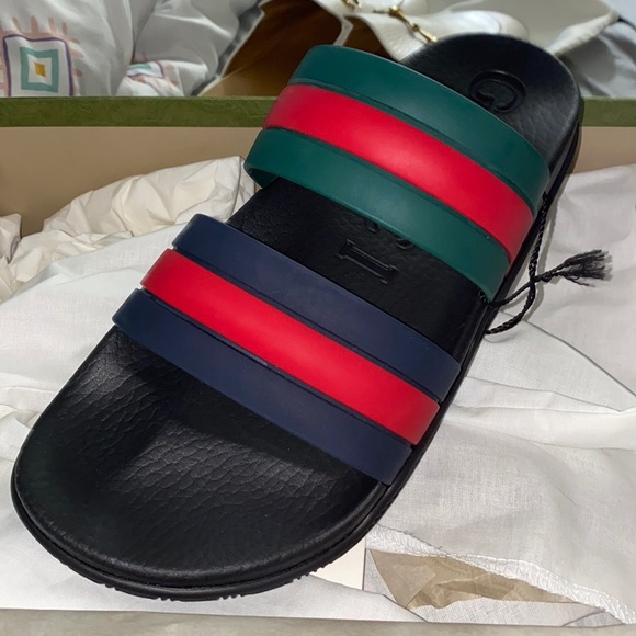 Sandals (Size UK/ US) Will also fit women's US Men